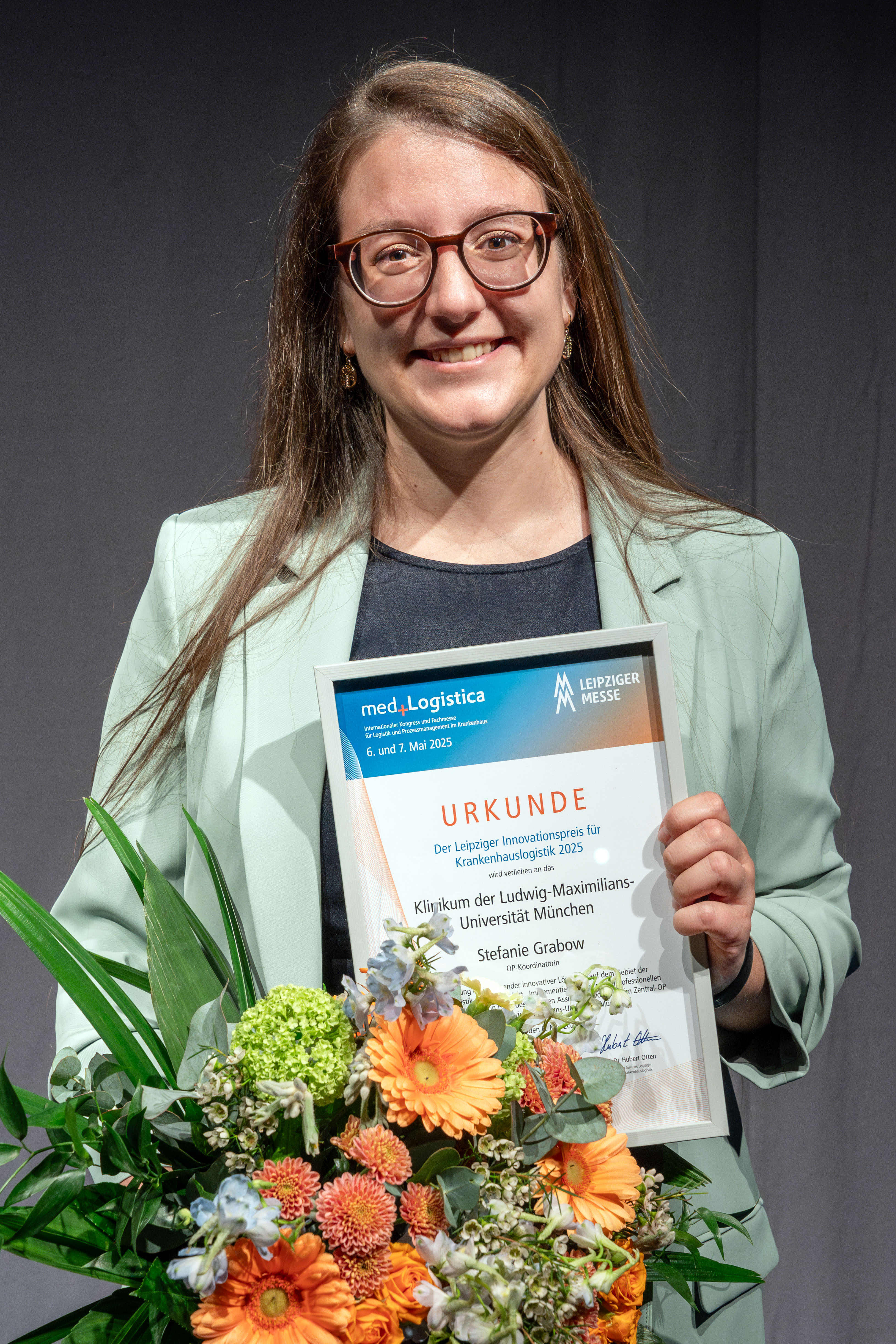 Leipziger Innovationspreis für Krankenhauslogistik 2025, Stefanie Grabow, OP-Koordinatorin im Klinikum der LMU München Leipziger Innovationspreis für Krankenhauslogistik 2025, Stefanie Grabow, OP-Koordinatorin im Klinikum der LMU München